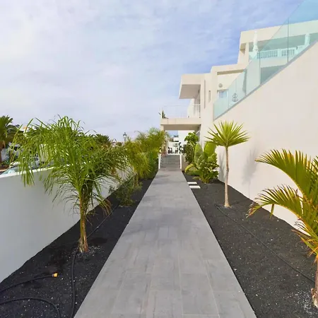 Appartement Escape Senator And Delfin Senator Pool And Wifi Costa Teguise