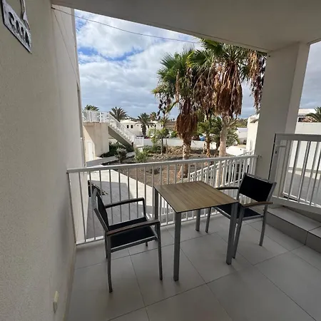 Appartement Escape Senator And Delfin Senator Pool And Wifi Costa Teguise